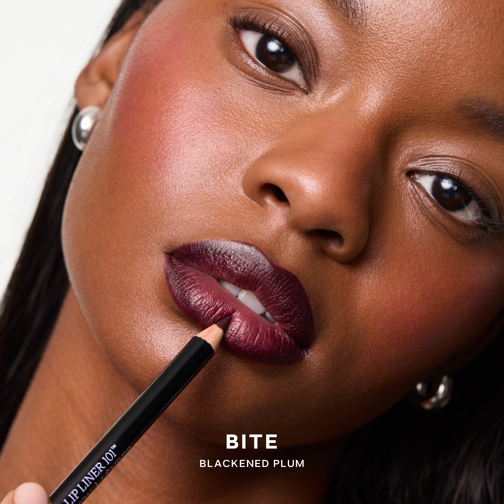 Saie_LipLiner101_ShadeGrid_Bite.jpg